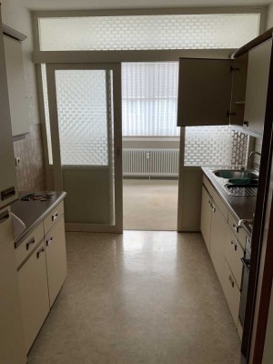 Helle 3-Zimmerwohnung mit Altbau-Charme in Leverkusen