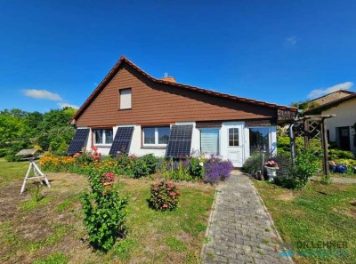 Dr. Lehner Immobilien NB - 
Einfamilienhaus mit großem Grundstück bei Strasburg
