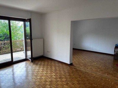 3,5-Zimmer Erdgeschosswohnung mit Terrasse und Garten in Engelskirchen