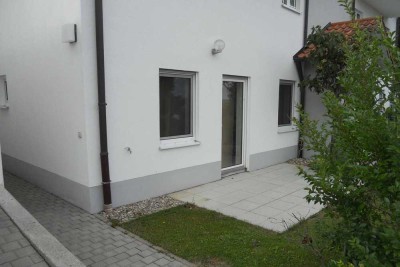 1 Zi App Einliegerwohnung in Doppelhaushälfte