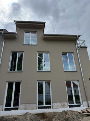 helle und moderne Dachgeschosswohnung