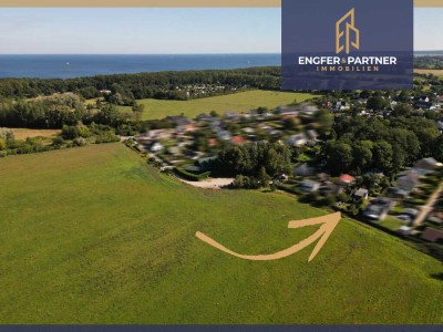 Gemütliche Ruheoase zwischen Ostsee und Golfplatz mit schönem Grundstück! Eigentumsland!