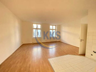 SÜDVORSTADT! 2-Raumwohnung mit offener Küche und Balkon ab 15.02.2026!!!