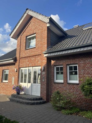 moderne 3-Zimmer-DG-Wohnung mit Balkon in Albersloh