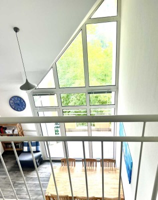 Großzügige helle 4-Zimmer-Galerie -Wohnung mit Balkon + 2 Tiefgaragen-Plätze in Tauberbischofsheim