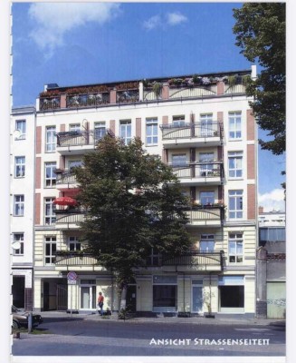 Kernsanierter Altbau in Neukölln-Glasower Straße