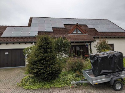 Geräumiges, preiswertes 7-Zimmer-Einfamilienhaus mit geh. Innenausstattung und EBK in Gauersheim