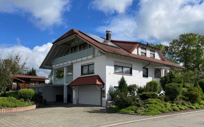 Schönes und gepflegtes 8-Zimmer-Mehrfamilienhaus in Bubsheim
