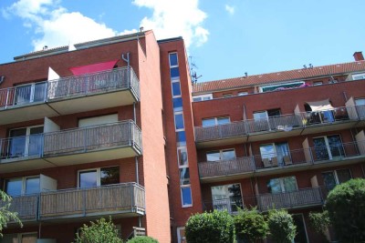 Einzimmer-Appartement mit Balkon und Kfz.Stellplatz in Hannover-Stöcken