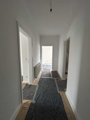 Helle 2,5-Zimmer Wohnung in Trittau mit großem Garten - neu saniert & (bald) einzugsbereit