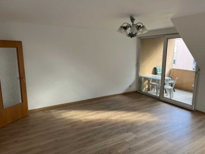 Helle 3-Zimmer Wohnung mit Balkon