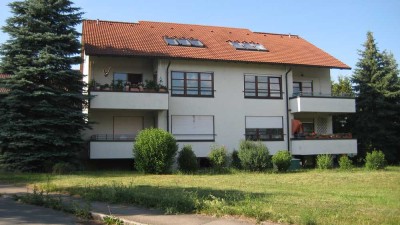 Schöne 3,5 Zimmer-Wohnung in Ofterdingen mit Balkon, Garage und Stellplatz