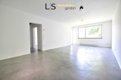 *Stilvoll und kernsaniert!* Perfekte 2-Zimmer-Designerwohnung mit Balkon in Bestlage – sofort frei!