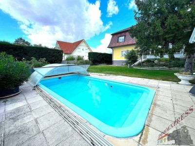 Familienjuwel mit Gartenparadies! Swimmingpool! Sauna! All das in Ruhelage