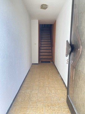 Großzügige Altbauwohnung zu vermieten in 72108 Baisingen