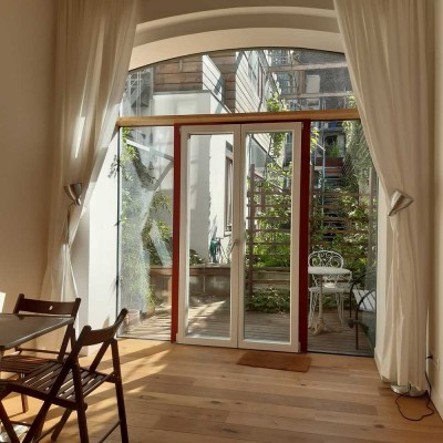 Stilvolles ruhiges 1-Zimmer Studio mit Terrasse in grüner Oase in Köln Bayenthal