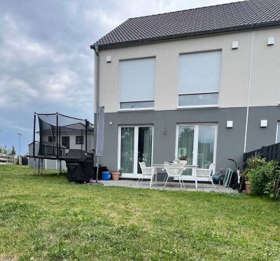 4-Raum-Doppelhaushälfte (KfW55) mit gehobener Innenausstattung in Ludwigsfelde