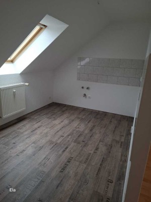 2 Zimmer Dachgeschosswohnung