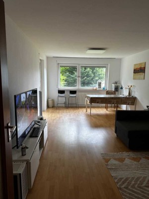 Ansprechende 3,5-Zimmer-Wohnung mit Balkon in Tamm