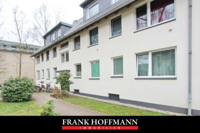 1-Zi-Wohnung im Hochparterre in zentraler Lage mit großem Balkon in Hamburg-Niendorf