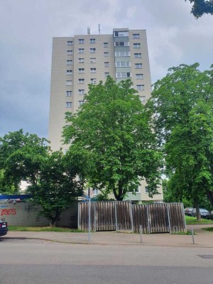 10.OG in Stuttgart-Giebel, VERMIETETE, gut geschnittene 2-Zimmer Wohnung, mit Balkon!