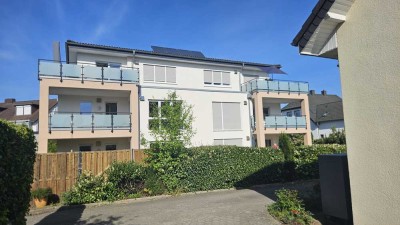 Stilvolle, neuwertige 3-Raum-Wohnung mit gehobener Innenausstattung mit Balkon und EBK in Osnabrück