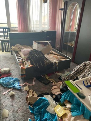Renovierungsbedürftige 90 m²-Wohnung mit 2 Balkonen 6. Stock mit 2 Balkon