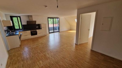 3-Zimmer Maisonette-Wohnung Nähe Sindelfingen/Böblingen