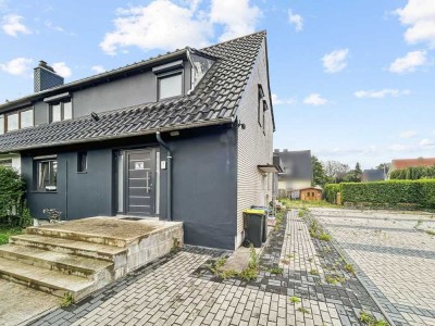 Bremerhaven-Eckernfeld Großzügige Doppelhaushälfte in familienfreundlicher Lage