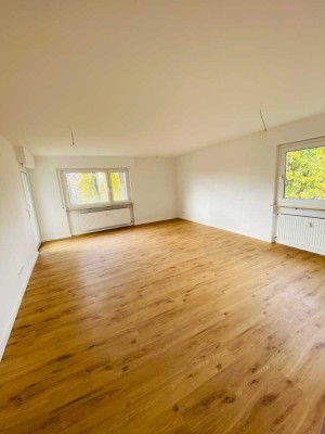 Helle 3 Zimmer-Wohnung im Erstbezug nach Komplettsanieung – in Fellbach
