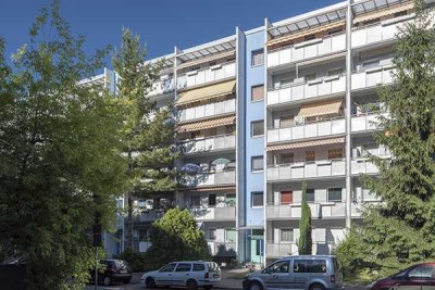 Wir sanieren: 2-Zimmerwohnung mit Balkon!