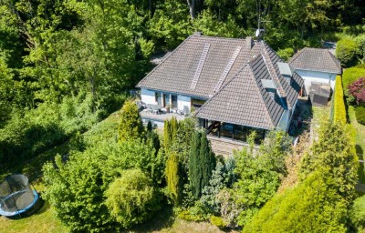 Charaktervolles Haus mit Traumgarten, Sauna und offenem Wohnkonzept direkt am Schulenberger Wald