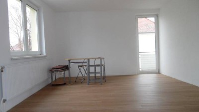15360 - BALKON / TERASSEN Wohnung, ca. 35m² Wfl., 1 Zimmer