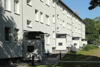 Modernisierte Dachgeschosswohnung sucht neuen Bewohner // DG links