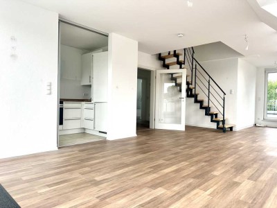 Landshut Mitterwöhr:
Moderne Maisonette-Wohnung mit großer Dachterrasse!