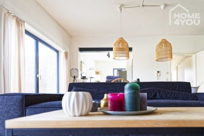 LOFT im luxuriös sanierten Gutshof, 142 qm, 2 SZ, 2 Bäder, WC, EBK, Garten&Terrassen, 2 TG-Plätze