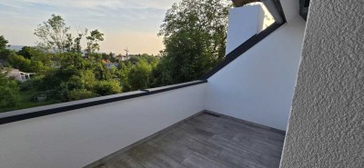 kernsanierte exklusive 2-Zi. Wohnung