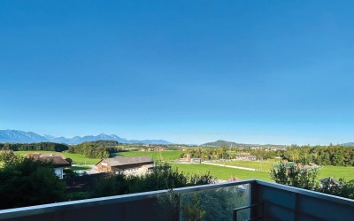 Moderner 3-Zimmer-Wohngenuss mit Panoramablick und großem Balkon