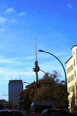 Großzügige 5-Zimmer-Wohnung mit Südbalkon, Wintergarten & Fußbodenheizung � 0172-3261193