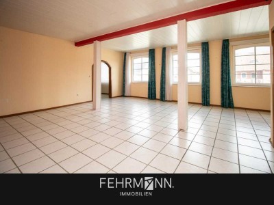 Lichtdurchflutete Wohnung auf zwei Etagen mit Wintergarten und Stellplatz – Zur Miete!