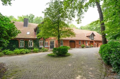 Gutshof mit Stallungen, Außenreitplatz und Paddoks in Lingen - Clusorth-Bramhar