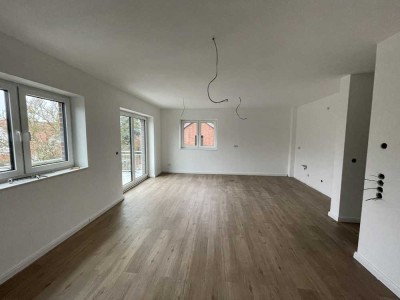 Moderne, lichtdurchflutete Wohnung mit hochwertiger Ausstattung und Süd-Balkon zum Deister