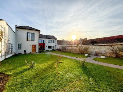 Behutsam renovierter ehemaliger Hof mit modernem Wohnkomfort in Trautmannsdorf