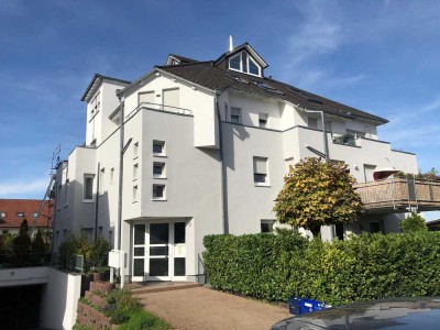 Traumhafte Wohnung mit großer Terrasse und EBK in schöner Lage