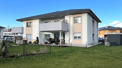 Neubauwohnung mit toller Terrasse und Eigengarten