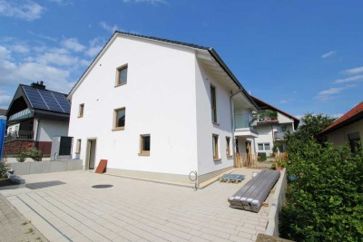 Exklusives Wohnen – 4-Zimmer-Dachgeschosswohnung mit zwei Terrassen