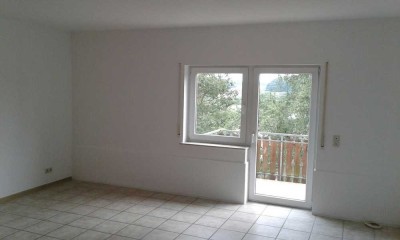 Nähe Hachenburg - gepflegte 3 Zimmer mit Balkon, direkt vom Eigentümer zu vermieten