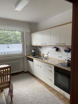 Helle 3,5-Z.,Wohng.m.Balkon 1. OG, 78 qm, RE-Hillerheide ruhige Nebenstraße