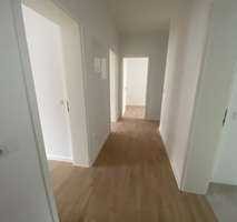 3 Zimmer FFM Nordend- Top sanierte 3 Zi l EBK I Balkon I mit spektakulärer Raumhöhe ! NEW***