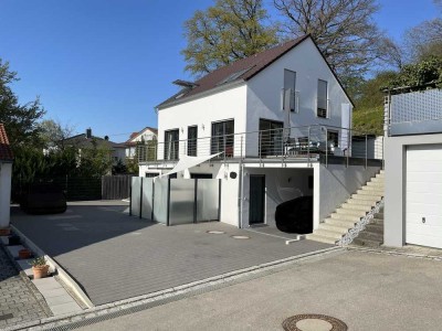 Großzügiges, modernes EFH in Aichelberg in sonniger und ruhiger Lage